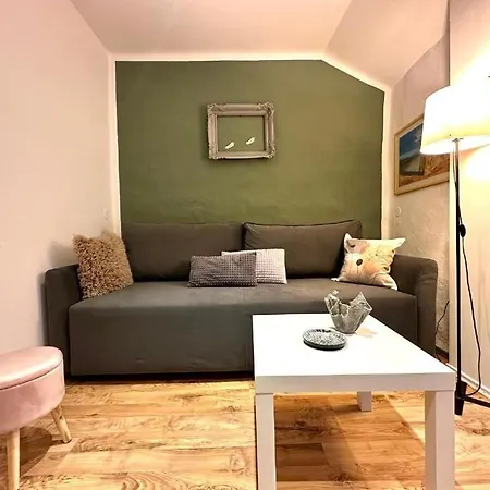 House Haus Stepcich Vozilici