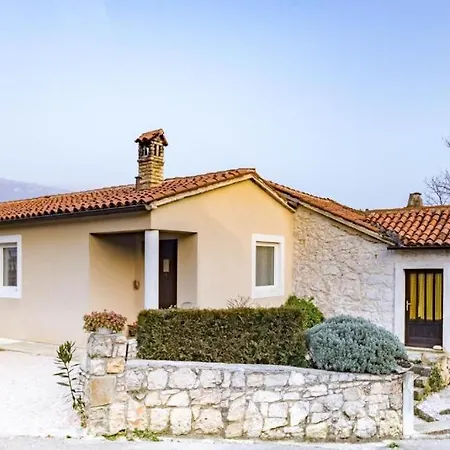 House Haus Stepcich בית נופש